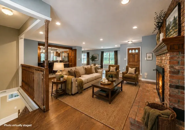 Photo 2 of Single family home for sale at 809 Summit Loop, Rogers, AR 72756 | MLS# 1355404 | Listing updated on 2026-08-23