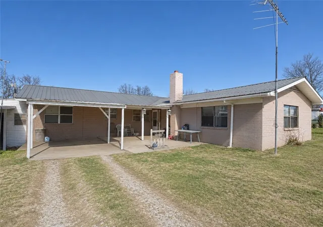 1st image of 21942 510 Rd, Colcord, OK 74338 | MLS# 1355555