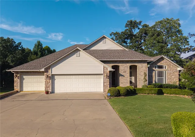 1st image of 2710 Parkway Ln, Van Buren, AR 72956 | MLS# 1355076