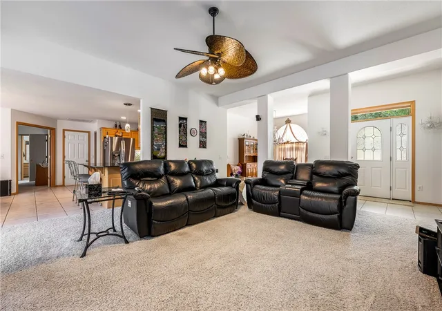 Photo 3 of Single family home for sale at 10 Oniell Cir, Bella Vista, AR 72715 | MLS# 1355865 | Listing updated on 2026-08-23