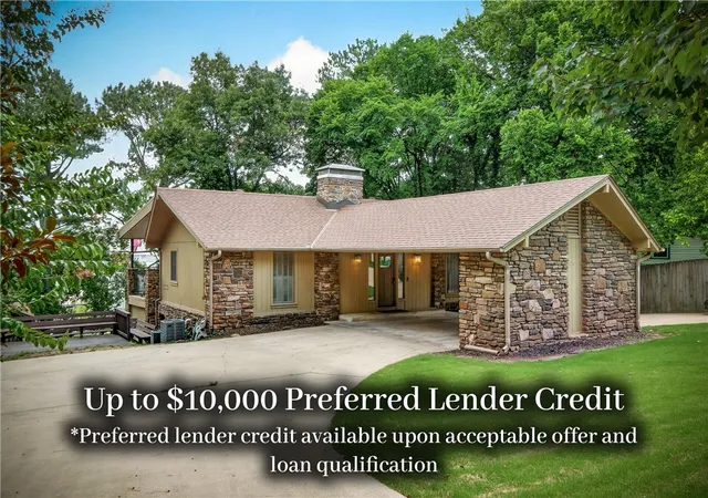 1st image of 426 N Oliver Ave, Fayetteville, AR 72701 | MLS# 1355340
