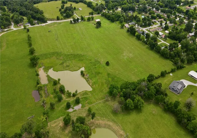 Photo 2 of Sale Pending at E New Hope Rd, Rogers, AR 72758 | MLS# 1355768 | Listing updated on 2026-08-10