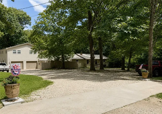 2nd image of 11048 Orpha Rd, Farmington, AR 72730 | MLS# 1356064