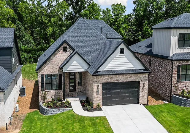 21st image of 2524 N Crossover Rd, Fayetteville, AR 72703 | MLS# 1356002