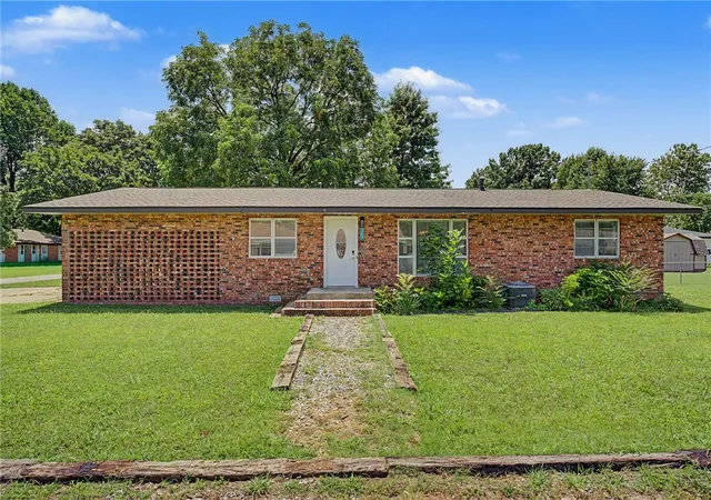 Photo 1 of Single family home for sale at 263 Van Dorn St, Pea Ridge, AR 72751 | MLS# 1356126 | Listing updated on 2026-08-12