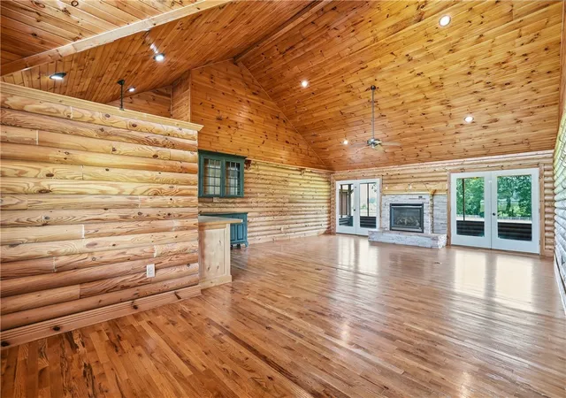 2nd image of 379 Cottage Creek Ln, Bee Branch, AR 72013 | MLS# 1356262
