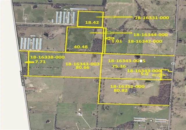 Photo 4 of House for sale at 10063 N Highway 43, Maysville, AR 72747 | MLS# 1356250 | Listing updated on 2026-08-11
