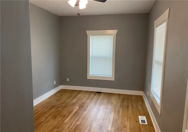 Photo 4 of Single family home for sale at 216 N Willow St, Harrison, AR 72601 | MLS# 1355615 | Listing updated on 2026-09-15