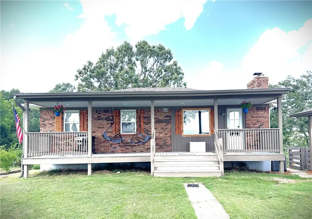 2nd image of 138 County Road 6411, Green Forest, AR 72638 | MLS# 1356165