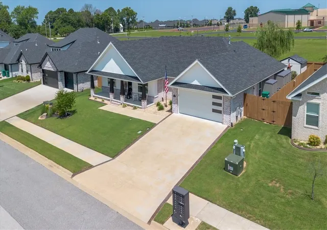 Photo 2 of Sale Pending at 700 Morgan St, Centerton, AR 72719 | MLS# 1356312 | Listing updated on 2026-08-20