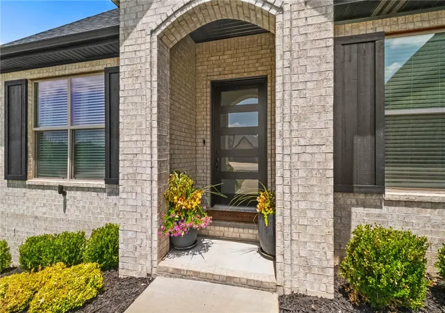 Photo 2 of Single family home for sale at 1271 Elizabeth, Bentonville, AR 72713 | MLS# 1356381 | Listing updated on 2026-08-13