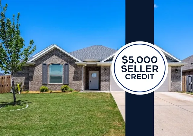 1st image of 712 Diamond Ave, Lowell, AR 72745 | MLS# 1356323