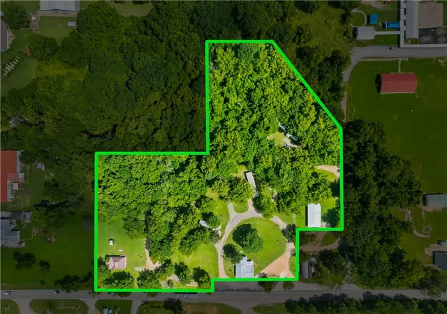 Photo 3 of Sale Pending at 320 W Tulsa Ave, Kansas, OK 74347 | MLS# 1355588 | Listing updated on 2026-08-15