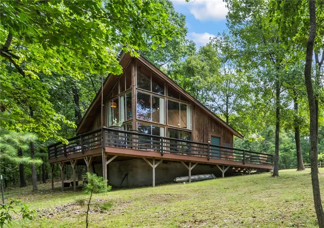 Single family home for sale at 174 Black Bear Rd, Kansas, OK 74347 | MLS# 1355845
