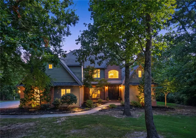 Photo 1 of Sale Pending at 3480 Mcarthur Ct, Fayetteville, AR 72703 | MLS# 1355943 | Listing updated on 2026-08-06