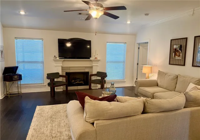 Photo 3 of Single family home for sale at 4678 W Croft Dr, Fayetteville, AR 72704 | MLS# 1356658 | Listing updated on 2026-08-20