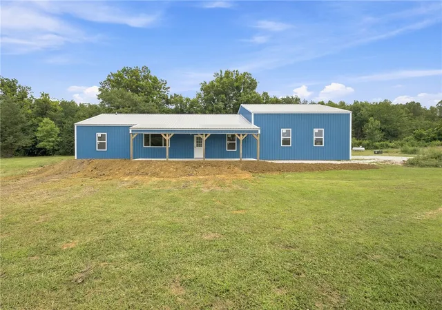 Photo 3 of Sale Pending at 14384 & 14386 Kettle Springs Rd, Prairie Grove, AR 72753 | MLS# 1356741 | Listing updated on 2026-08-15