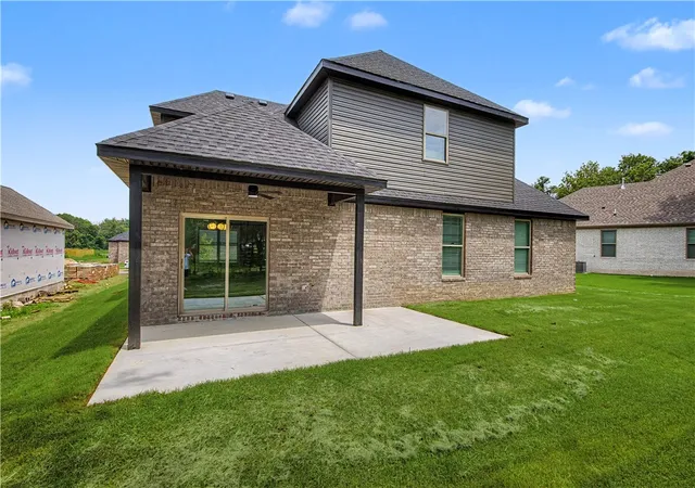 Photo 28 of Single family home for sale at 802 W Kelley Ann St, Siloam Springs, AR 72761 | MLS# 1356776 | Listing updated on 2026-08-17