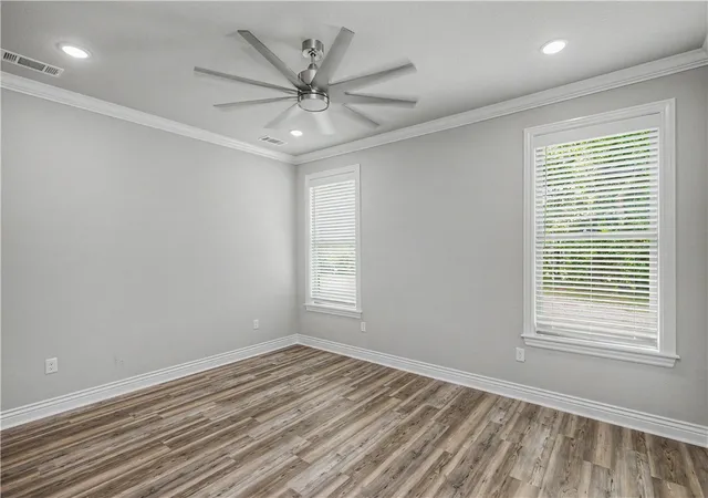 Photo 4 of Single family home for sale at 802 W Kelley Ann St, Siloam Springs, AR 72761 | MLS# 1356776 | Listing updated on 2026-08-17