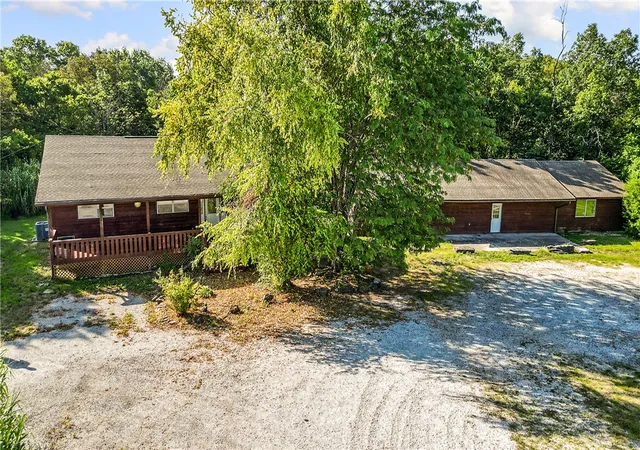 2nd image of 18775 Hwy 62 Hwy, Garfield, AR 72732 | MLS# 1356899