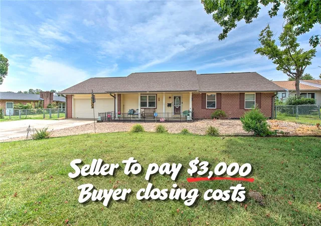 Photo 1 of Single family home for sale at 1104 Pine St, Rogers, AR 72756 | MLS# 1356438 | Listing updated on 2026-08-24