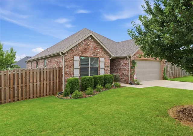 2nd image of 491 La Riata St, Farmington, AR 72730 | MLS# 1357188