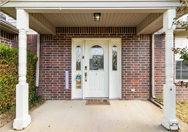 Photo 2 of Single family home for sale at 407 Corrie Ct, Siloam Springs, AR 72761 | MLS# 1357187 | Listing updated on 2026-08-18