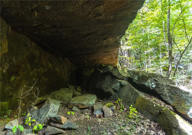 2nd image of 311 Madison 3379, Huntsville, AR 72740 | MLS# 1357400