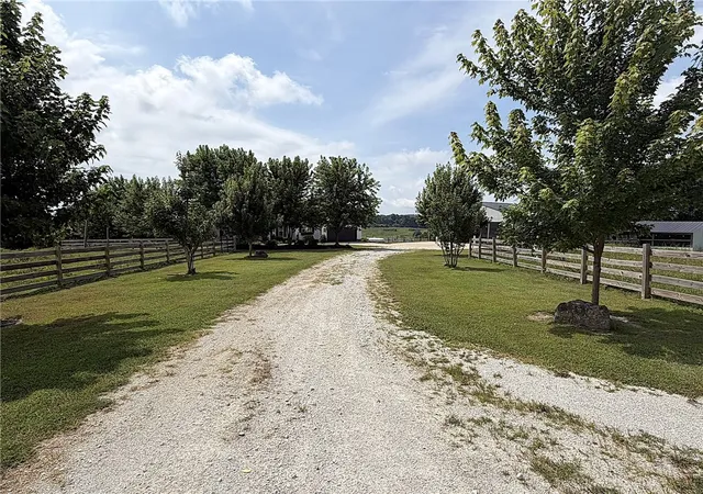 5th image of 639 Nc 1525, Compton, AR 72624 | MLS# 1357168
