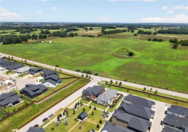 Photo 43 of Sale Pending at 3401 Sw Awakening Ave, Bentonville, AR 72713 | MLS# 1357317 | Listing updated on 2026-08-24