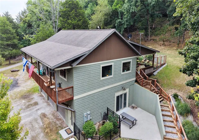 Photo 3 of Sale Pending at 97 Clearwater Ln, Eureka Springs, AR 72631 | MLS# 1357482 | Listing updated on 2026-08-08