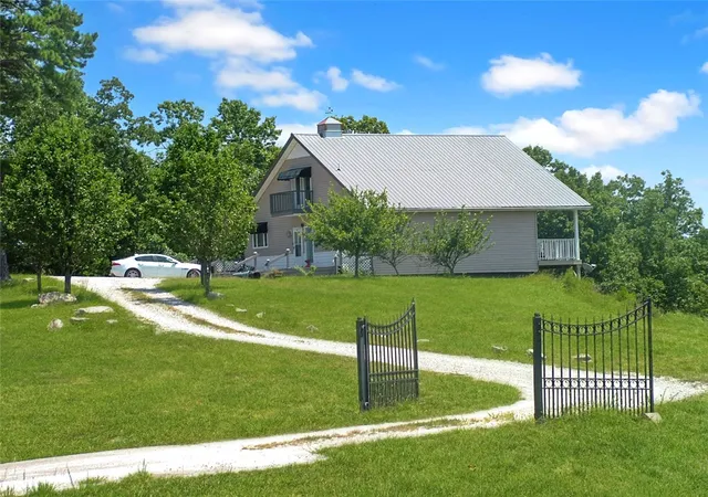 2nd image of 4605 S Hwy 177, Calico Rock, AR 72519 | MLS# 1356941