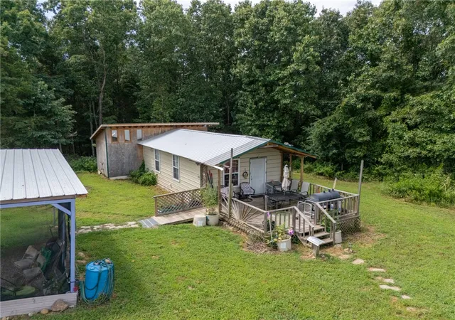 2nd image of 198 Rita Rd, Yellville, AR 72687 | MLS# 1357287