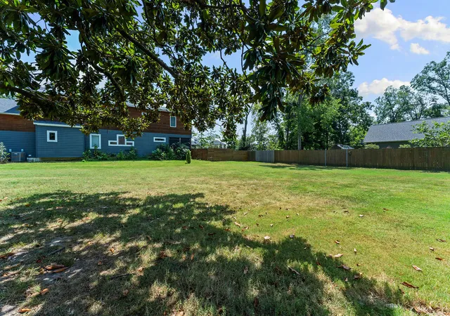 Photo 3 of Sale Pending at Jefferson, Bentonville, AR 72712 | MLS# 1357379 | Listing updated on 2026-08-20
