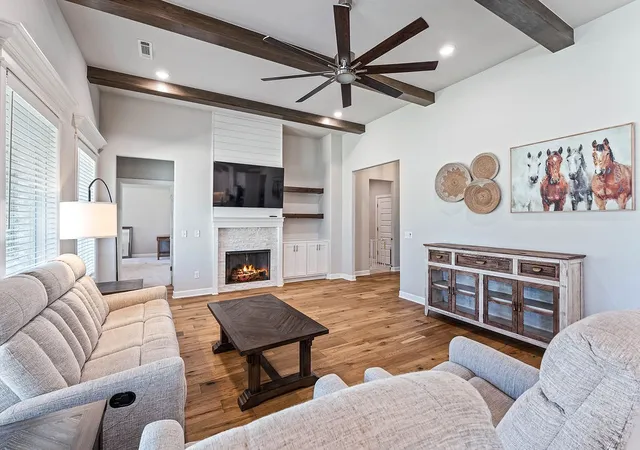 Photo 3 of Sale Pending at 1340 Cittadella Ave, Tontitown, AR 72762 | MLS# 1357657 | Listing updated on 2026-09-24