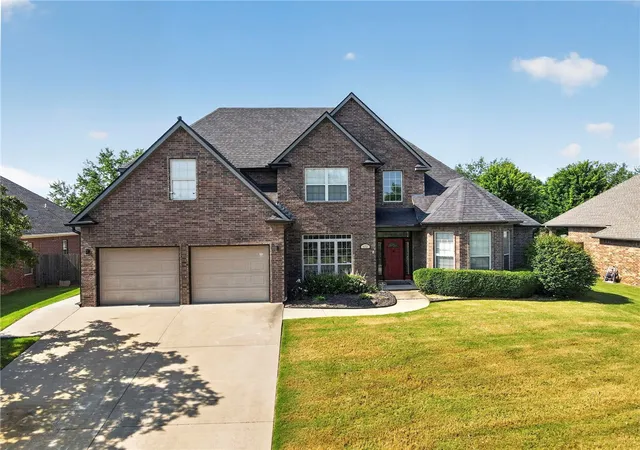 2nd image of 6253 W Persimmon St, Fayetteville, AR 72704 | MLS# 1357682