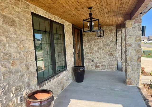 Photo 3 of Single family home for sale at 1910 Crump St, Pea Ridge, AR 72751 | MLS# 1357675 | Listing updated on 2026-08-06