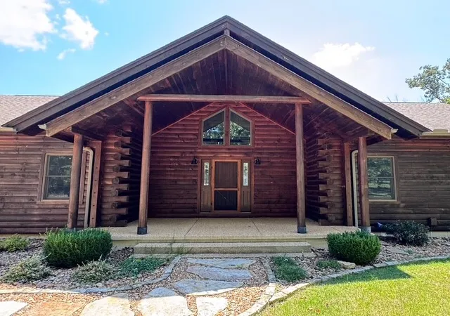 1st image of 706 Blackjack Trl, Mountain Home, AR 72653 | MLS# 1357787