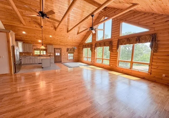 2nd image of 706 Blackjack Trl, Mountain Home, AR 72653 | MLS# 1357787