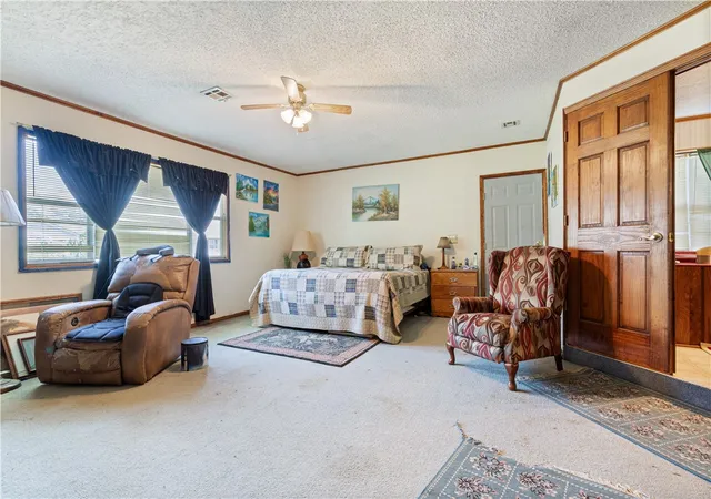 Photo 2 of Single family home for sale at 613 W Arkansas St, Gentry, AR 72734 | MLS# 1357793 | Listing updated on 2026-08-21