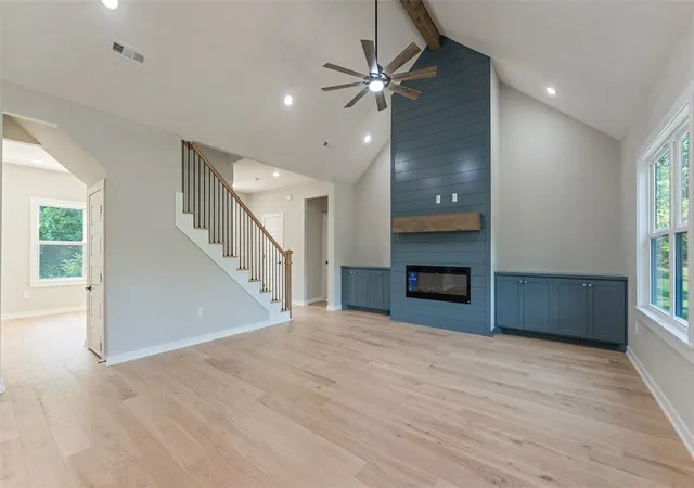 Photo 3 of Single family home for sale at 41 Fleetwood Dr, Bella Vista, AR 72714 | MLS# 1357664 | Listing updated on 2026-08-05