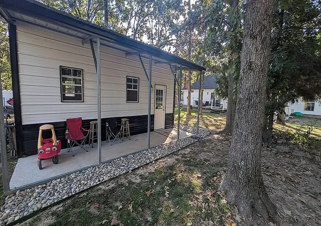 Photo 3 of Single family home for sale at 708 Cherokee Dr, Gentry, AR 72734 | MLS# 1357834 | Listing updated on 2026-08-17