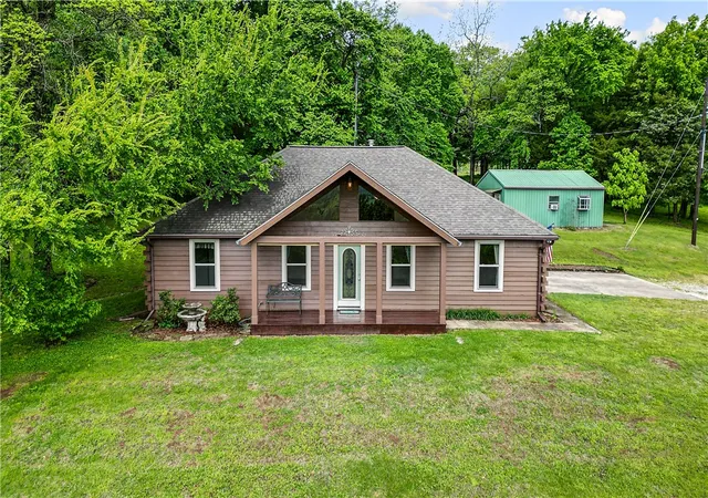 Photo 2 of Single family home for sale at 12675 Greasy Valley Rd, Prairie Grove, AR 72753 | MLS# 1357874 | Listing updated on 2026-09-16