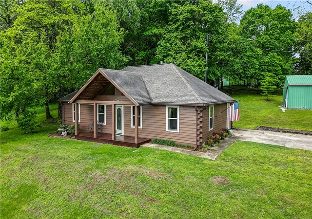 Photo 3 of Single family home for sale at 12675 Greasy Valley Rd, Prairie Grove, AR 72753 | MLS# 1357874 | Listing updated on 2026-09-16