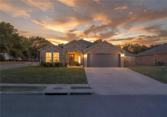 Photo 1 of Sale Pending at 801 Buffalo Ave, Gentry, AR 72734 | MLS# 1357727 | Listing updated on 2026-08-24