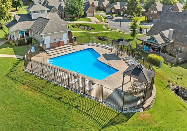 Photo 3 of Condo for sale at 4177 N Meadow View Dr, Fayetteville, AR 72703 | MLS# 1357880 | Listing updated on 2026-08-23
