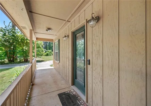 Photo 4 of Single family home for sale at 36 Baker Dr, Bella Vista, AR 72715 | MLS# 1357888 | Listing updated on 2026-08-06