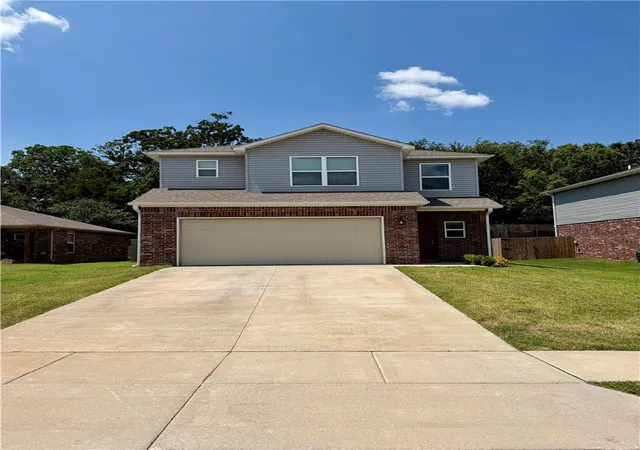 Photo 1 of Single family home for sale at 3310 Red Tail, Farmington, AR 72730 | MLS# 1357941 | Listing updated on 2026-08-24