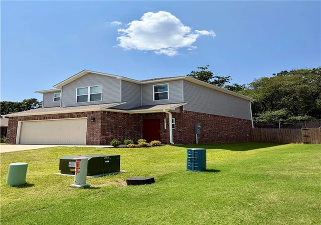 Photo 2 of Single family home for sale at 3310 Red Tail, Farmington, AR 72730 | MLS# 1357941 | Listing updated on 2026-08-24