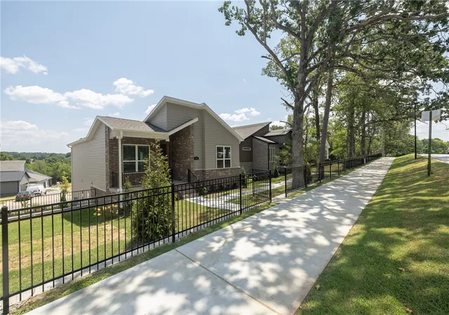 Photo 2 of Single family home for sale at 2942 N Old Wire Rd, Fayetteville, AR 72703 | MLS# 1357818 | Listing updated on 2026-08-07
